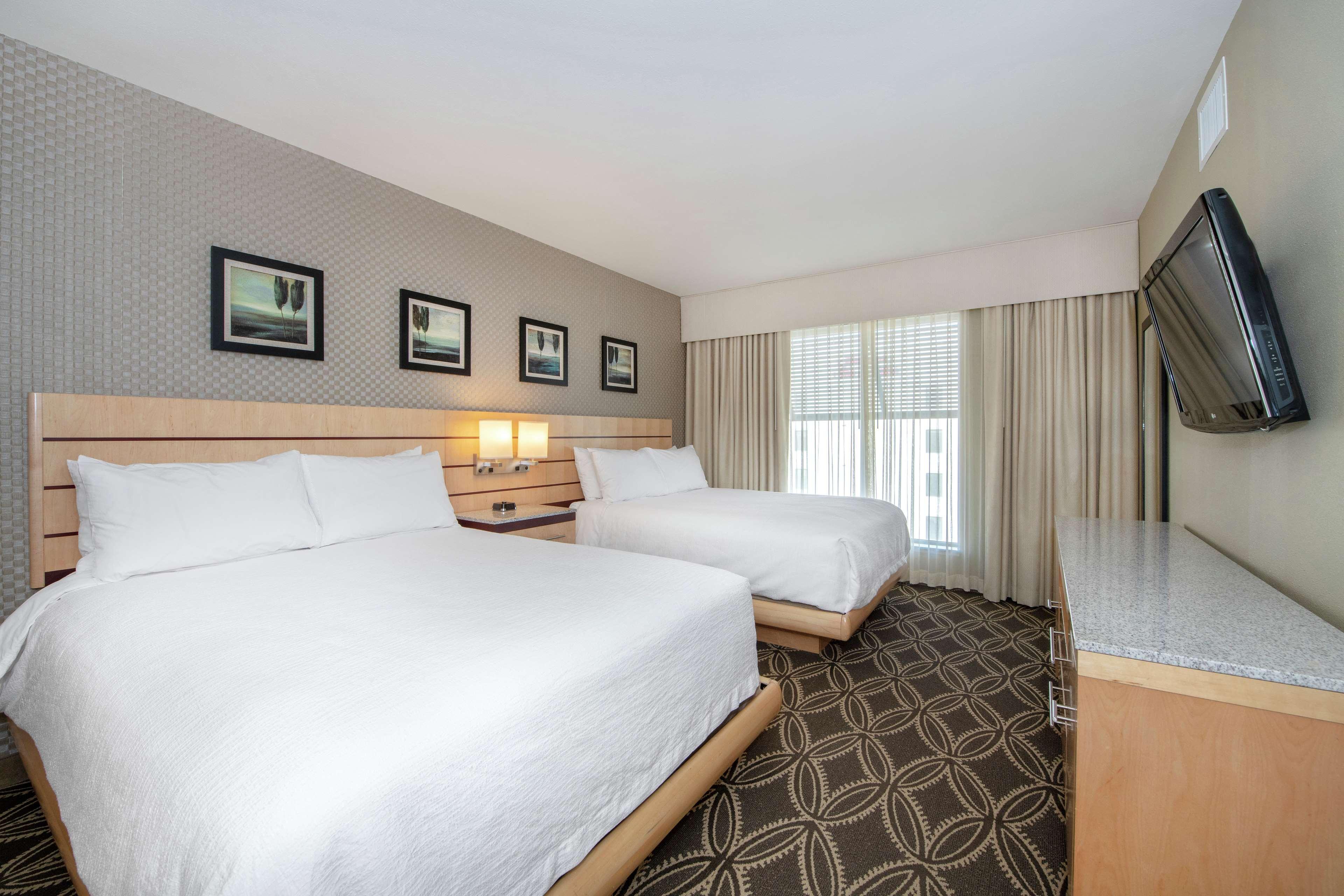 Embassy Suites By Hilton Raleigh Durham Airport Brier Creek Dış mekan fotoğraf